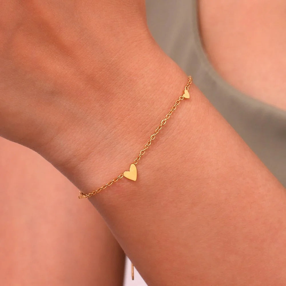 Heart Bracelet Gold